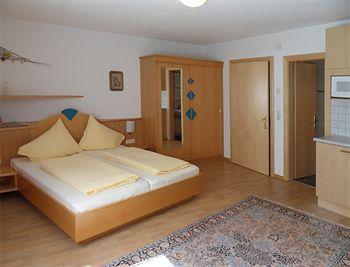 Hotel Gasthof Stoanerhof Mayrhofen